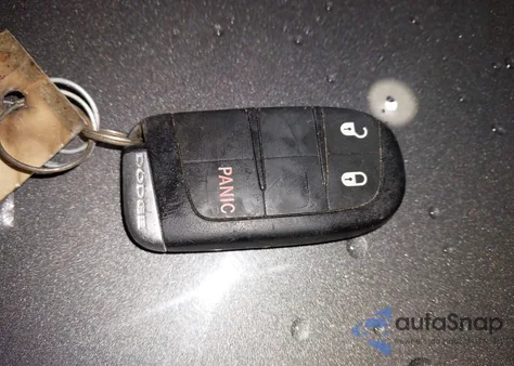 2013 Dodge Journey Sxt z USA, uszkodzony, nr VIN 3C4PDDBG4DT571357